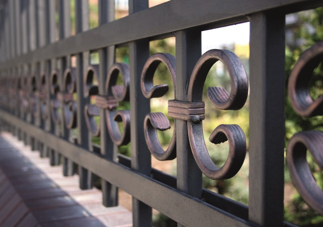 Lakovi na bazi otapala